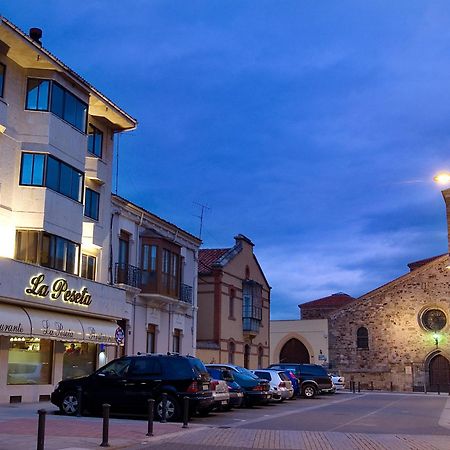 Hotel Restaurante La Peseta Astorga Luaran gambar