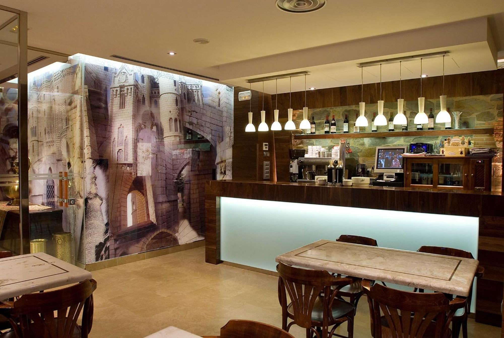 Hotel Restaurante La Peseta Astorga Luaran gambar